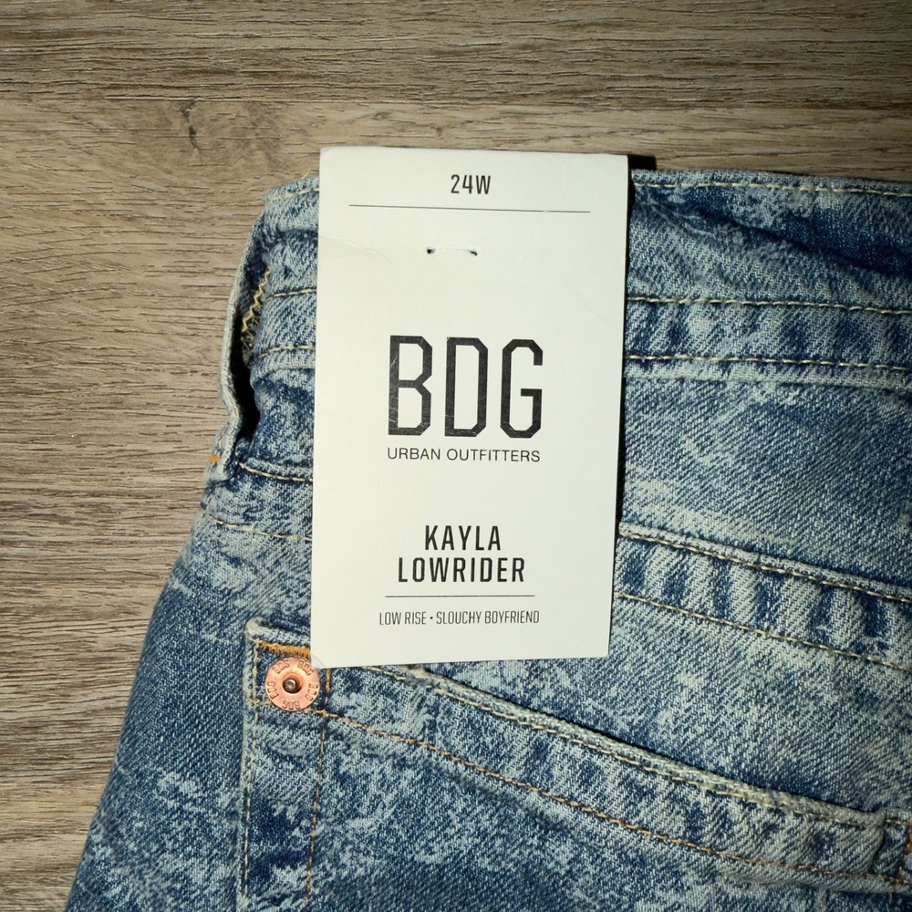 BDG Urban Outfitters Kayla Lowrider Toile Print Slouchy Boyfriend Jeans 24W - Picture 6 of 16